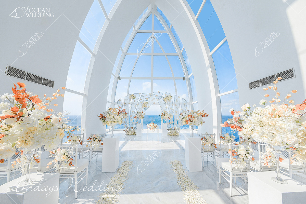  巴厘岛梦幻教堂婚礼