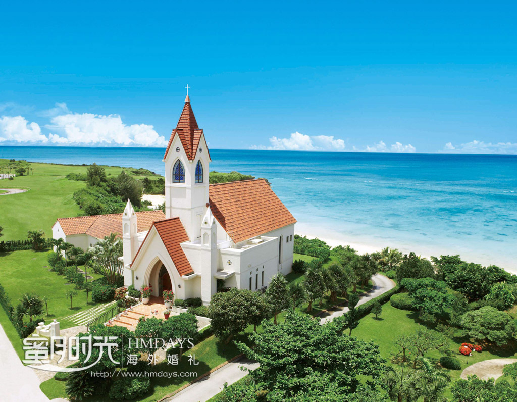 圣洁的欧式教堂坐落在位置极佳的酒店海边 冲绳星耀(海之耀)教堂婚礼