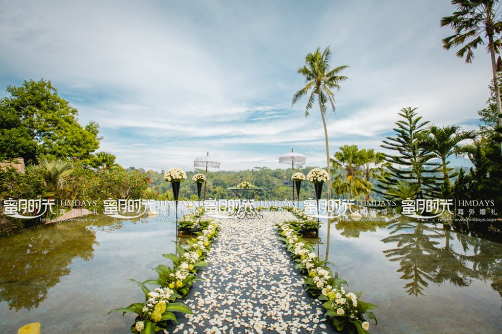  巴厘岛蝴蝶水上婚礼
