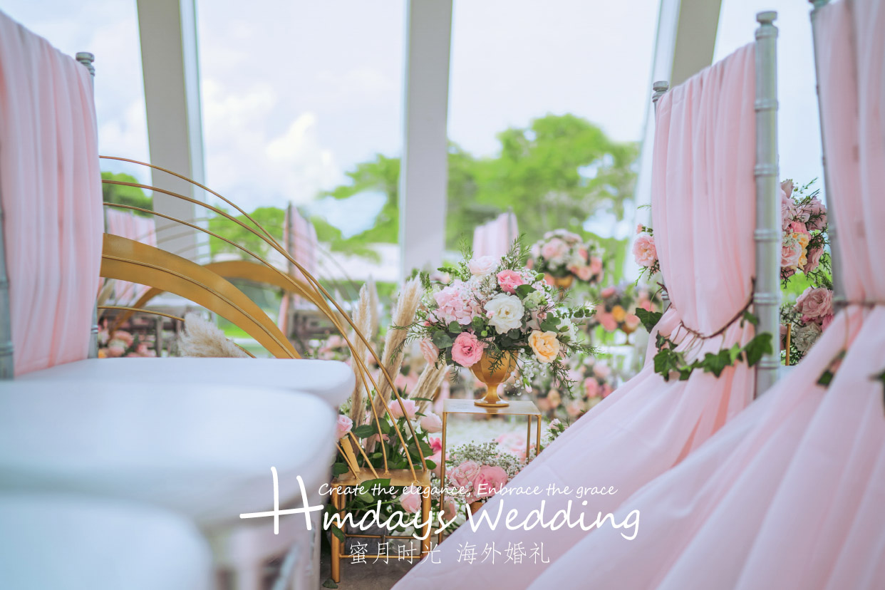 海外婚礼|巴厘岛高端婚礼布置|无限教堂婚礼布置|海外婚礼定制中高端布置案例|巴厘岛婚礼布置定制案例