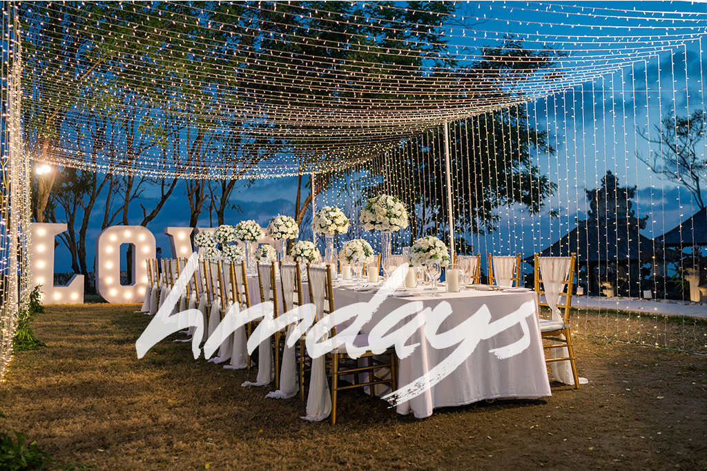 巴厘岛星星灯婚礼晚宴布置|海外婚礼定制中高端布置案例|巴厘岛婚礼布置定制案例