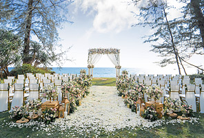PHUKET BEACH LAWN|海外婚礼定制中高端布置案例|巴厘岛婚礼布置定制案例