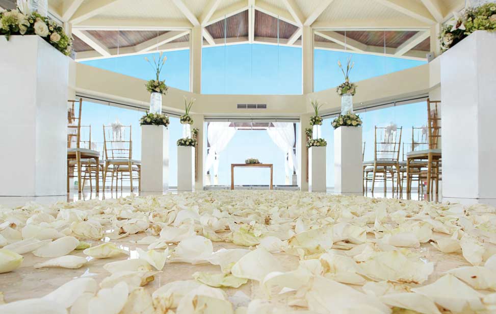 PURNAMA SEMINYAK|巴厘岛水名漾教堂婚礼|巴厘岛婚礼|海外婚礼|蜜月时光