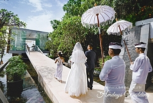 巴厘岛水晶教堂婚礼客片_海外婚礼